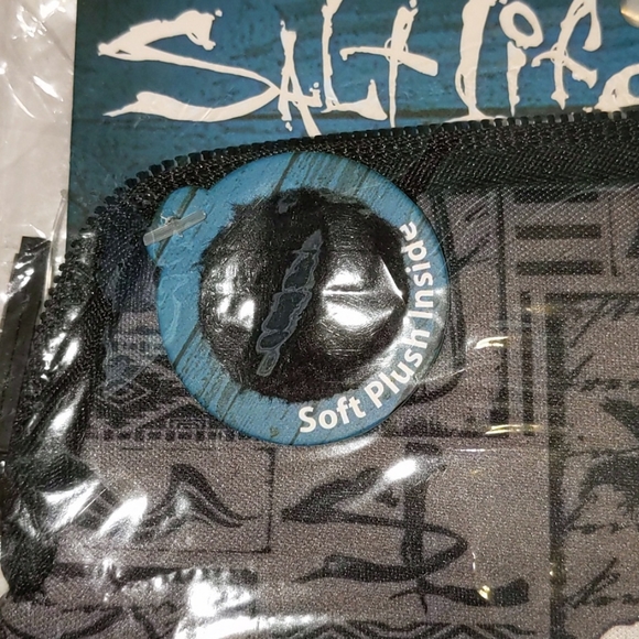 NWT Salt Life Neoprene 10" Case for Tablets/iPads w/Skull & Hooks - Picture 4 of 7